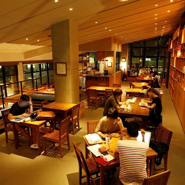 RACINES FARM TO PARK（ラシーヌ ファーム トゥ パーク）